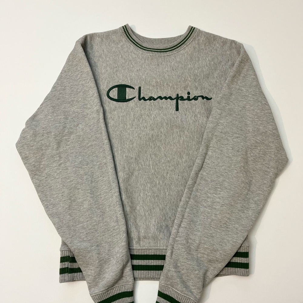 Champion Crewneck Gray Sweater with Green Details
